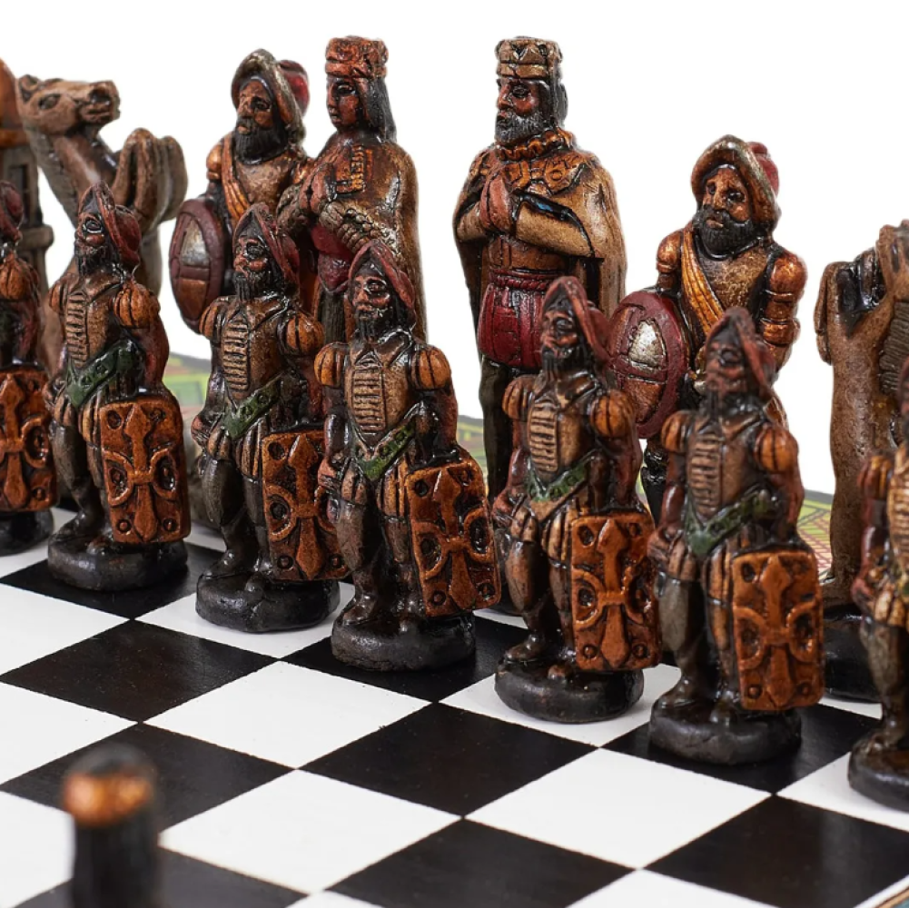 Ajedrez Mapuches VS Españoles Tallado En Cerámica